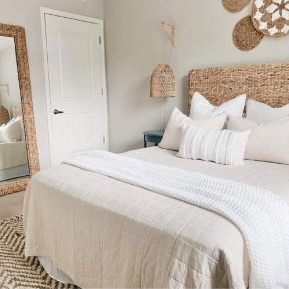 CasaLuna Linen-cotton blend pillow shams NWOT Standard size 20”x 26” - Picture 7 of 10